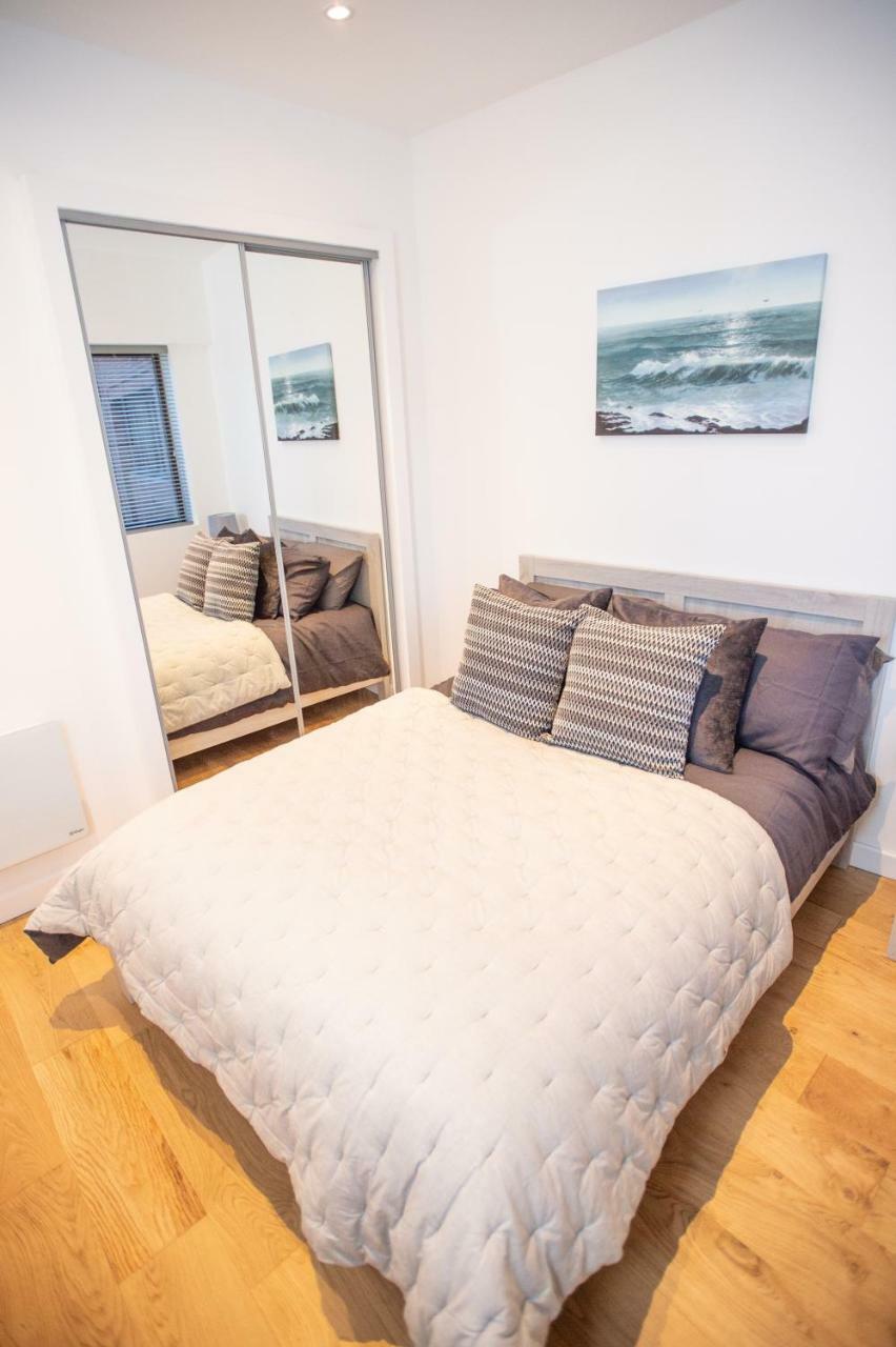 Stylish And Clean 1 Bed Apartment Maidenhead Town Center エクステリア 写真