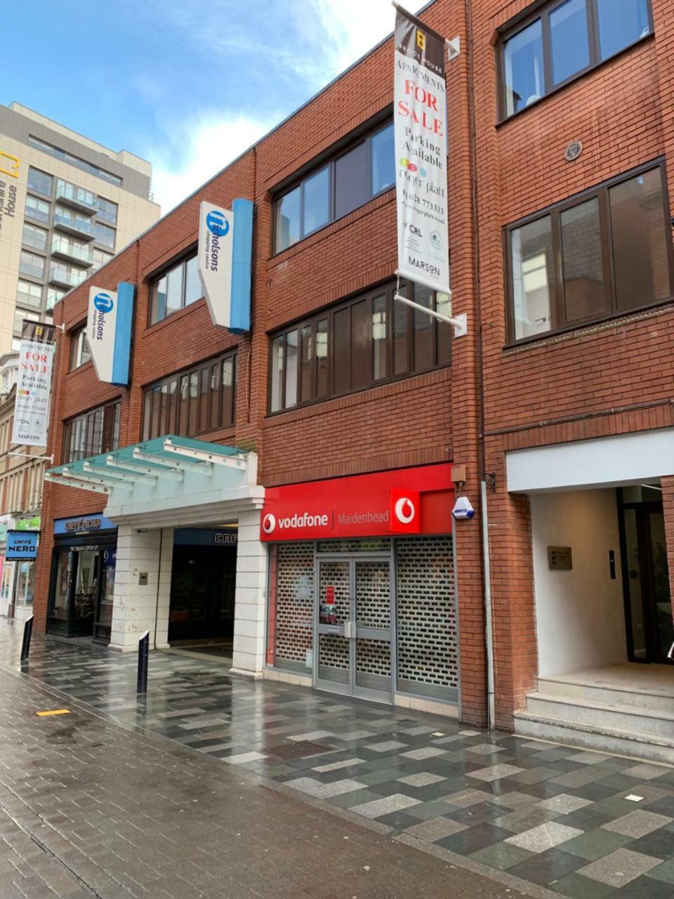 Stylish And Clean 1 Bed Apartment Maidenhead Town Center エクステリア 写真